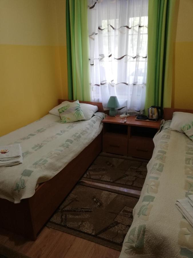 Hotelik Warmia -Pensjonat, Hostel Lidzbark Warmiński Buitenkant foto