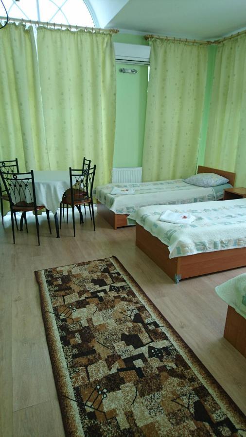 Hotelik Warmia -Pensjonat, Hostel Lidzbark Warmiński Kamer foto